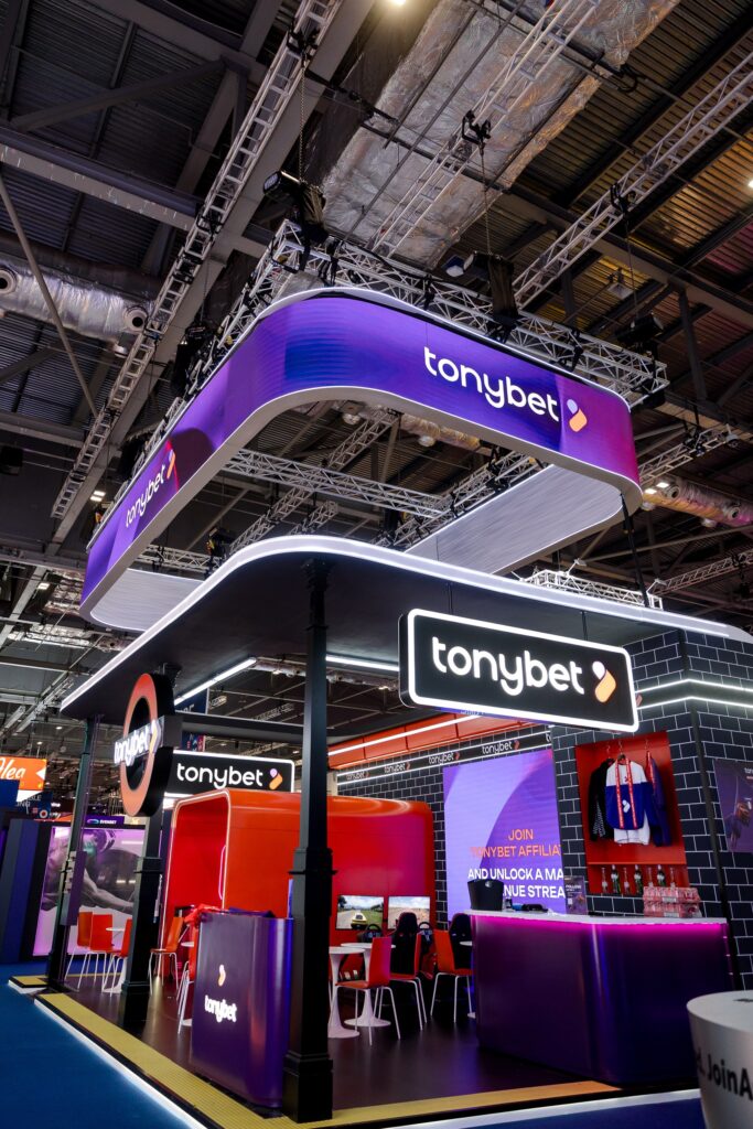 TONYBET (day 2)-006_resized