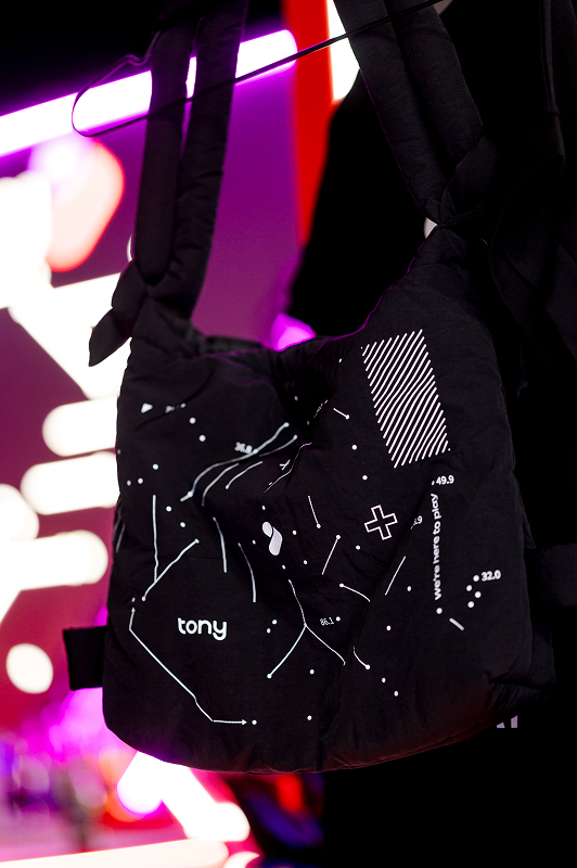 TONY-045 1