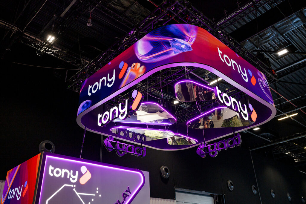 TONY-083 1