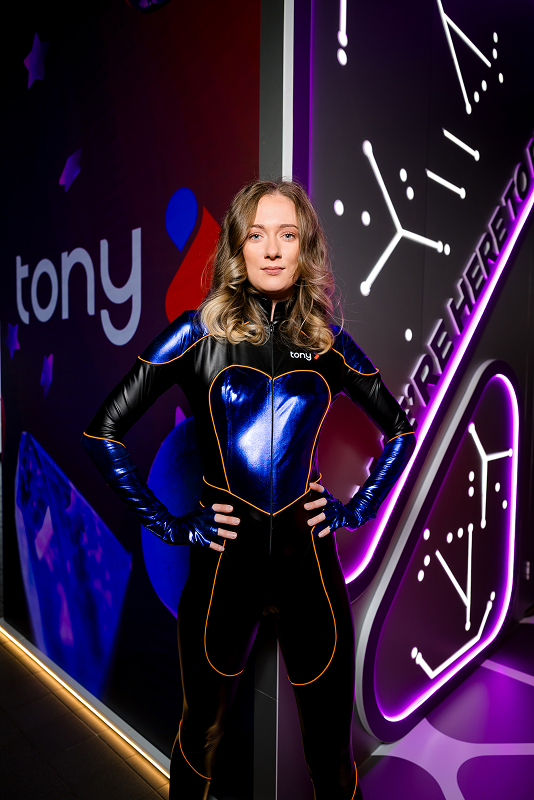 TONY-203 1